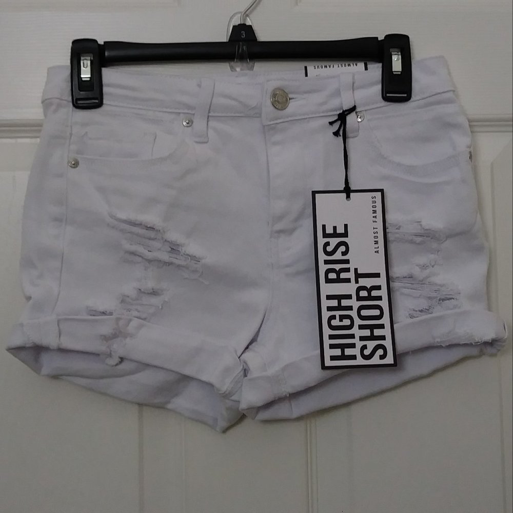 Almost Famous Distress Shorts Size 3 White - Picture 3 of 14